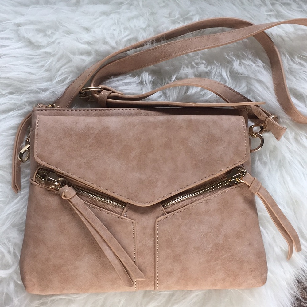 Adjustable Crossbody, Tan With Gold Hardware